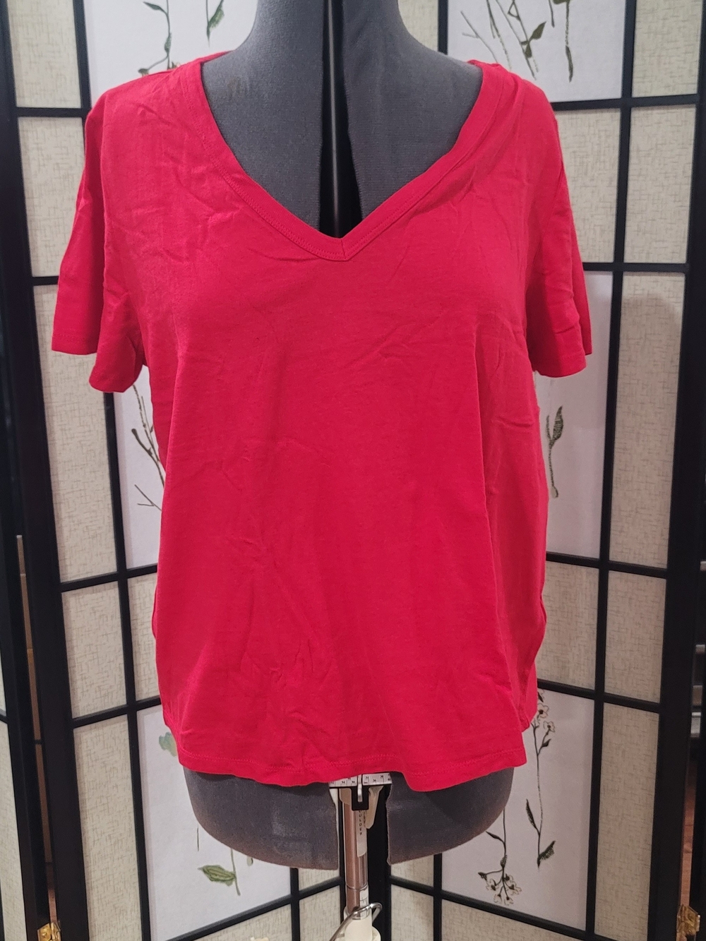 NWT OLD NAVY Women's V-Neck Short Sleeve Top - Red